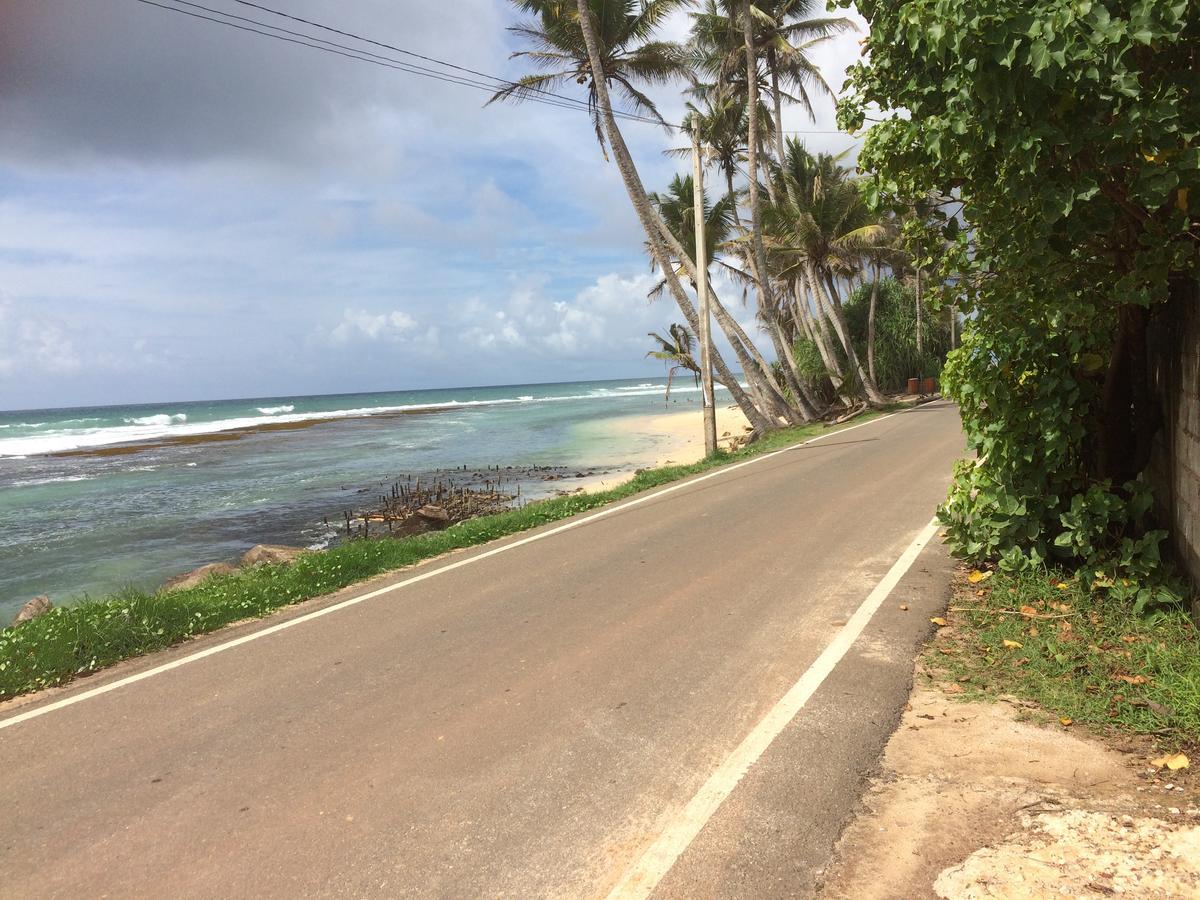 Savenrose Beach Villa Matara Exterior foto